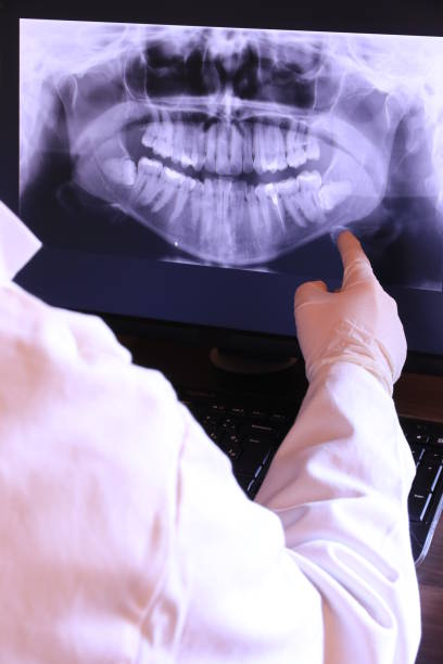 Best Orthodontic Emergency Dentist in Kiln, MS